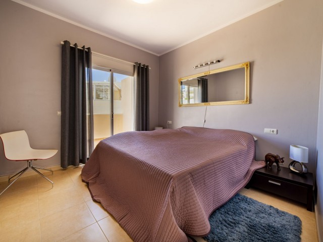 4 Makuuhuoneen Rivitalo Torreblanca