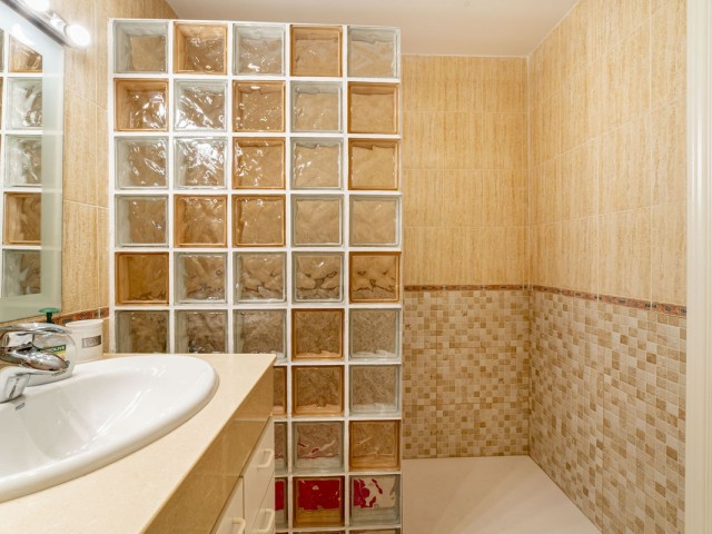 4 Makuuhuoneen Rivitalo Torreblanca