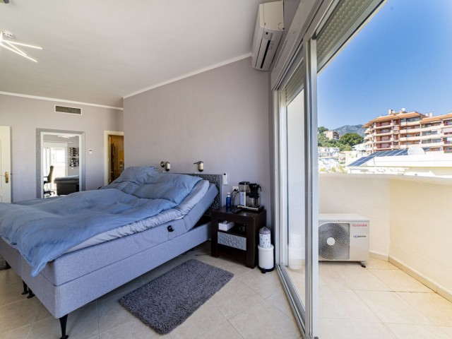 4 Makuuhuoneen Rivitalo Torreblanca