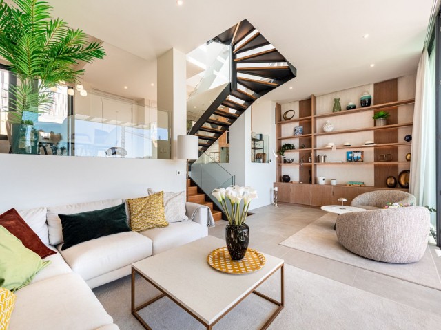 Maison mitoyenne avec 3 Chambres  à Cabopino