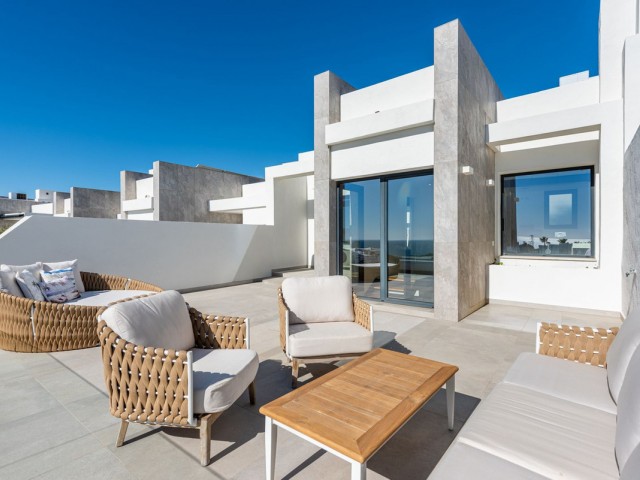 Maison mitoyenne avec 3 Chambres  à Cabopino