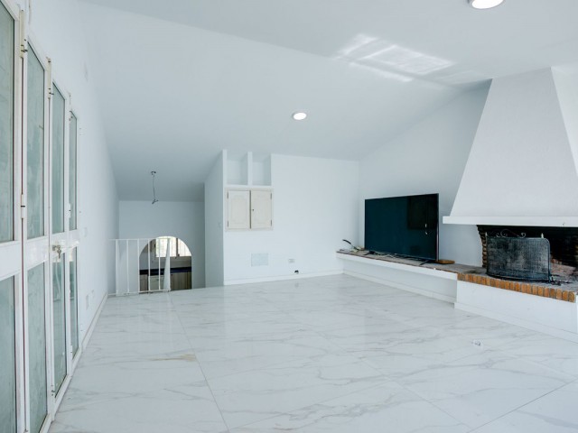 3 Sovrums Villa i Estepona