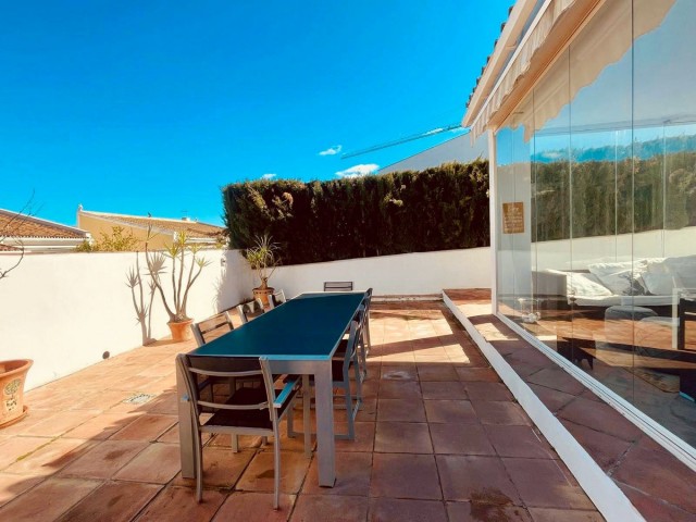 Villa avec 4 Chambres  à La Duquesa