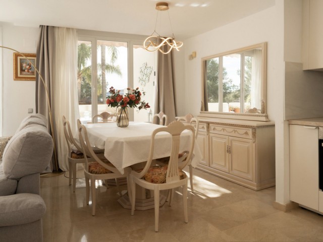 2 Makuuhuoneen Huoneisto Benahavís