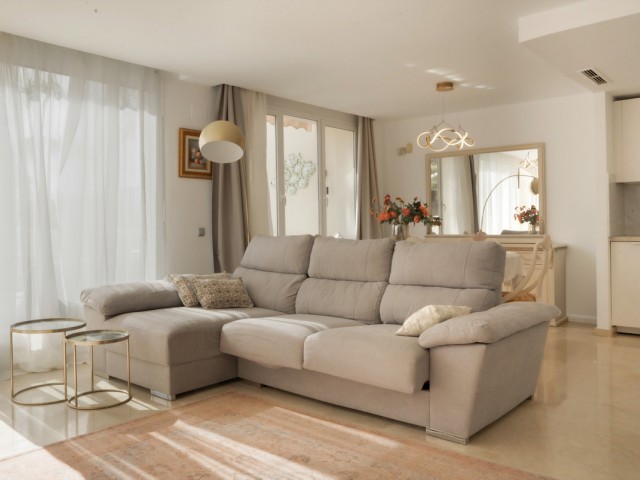 2 Schlafzimmer Apartment in Benahavís