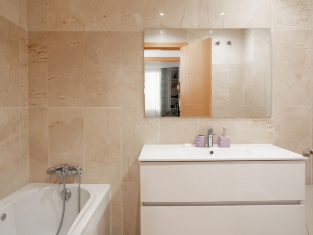 2 Schlafzimmer Apartment in Benahavís