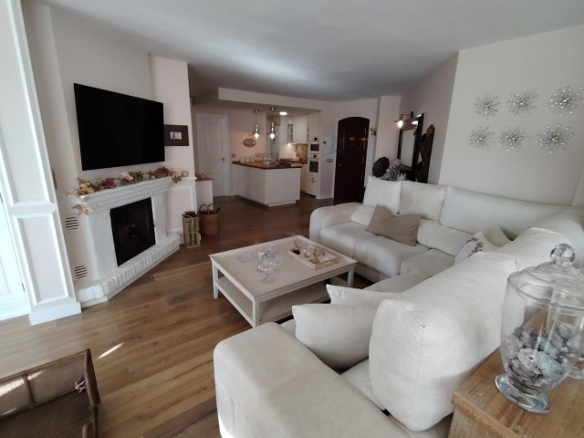 2 Bedrooms Apartment in Benalmadena