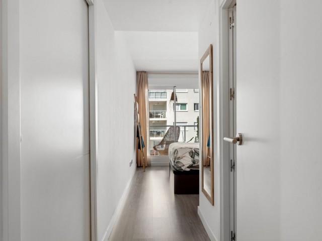 Appartement avec 3 Chambres  à Estepona