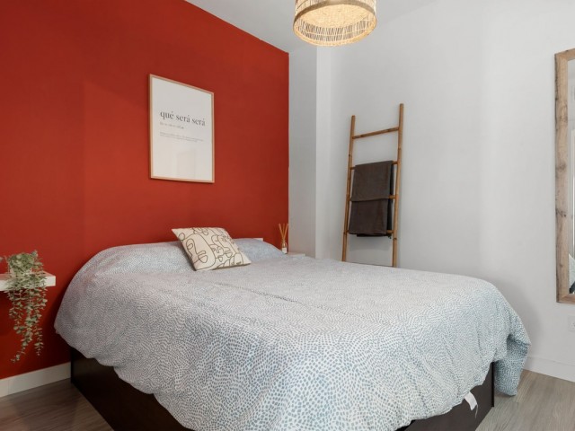 Appartement avec 3 Chambres  à Estepona