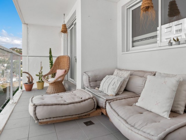 Appartement avec 3 Chambres  à Estepona