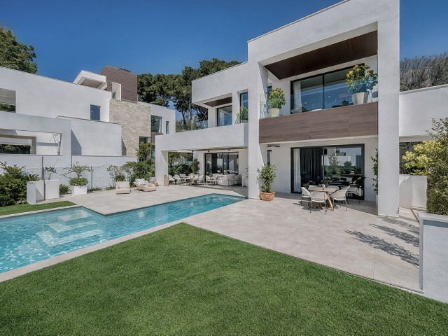 4 Schlafzimmer Villa in Marbella