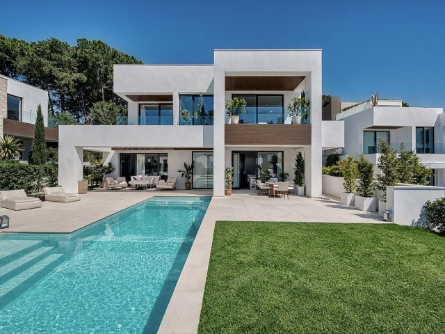 Villa avec 4 Chambres  à Marbella