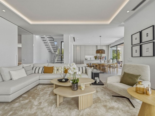 Villa avec 4 Chambres  à Marbella