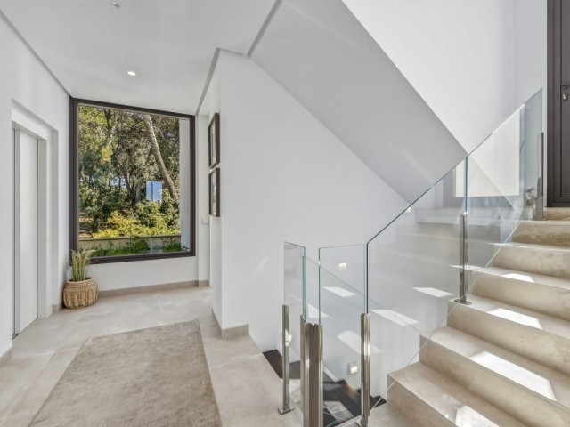 Villa avec 4 Chambres  à Marbella