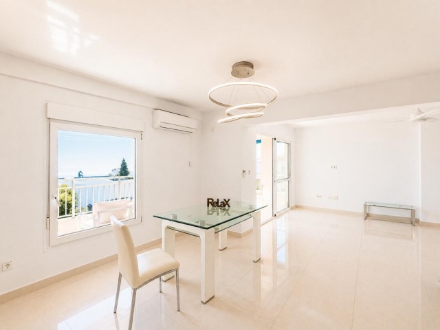 3 Makuuhuoneen Huoneisto La Carihuela