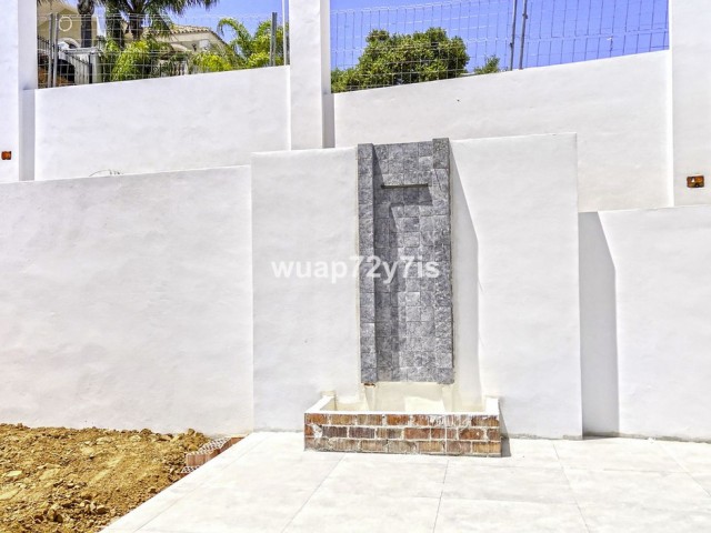 5 Soveroms Villa i Benahavís