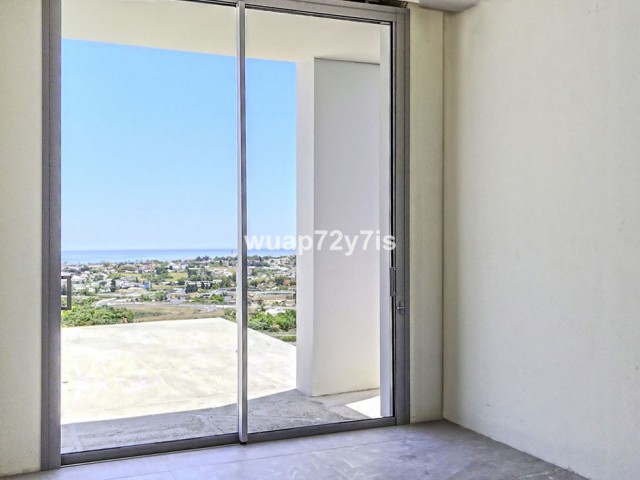 5 Soveroms Villa i Benahavís