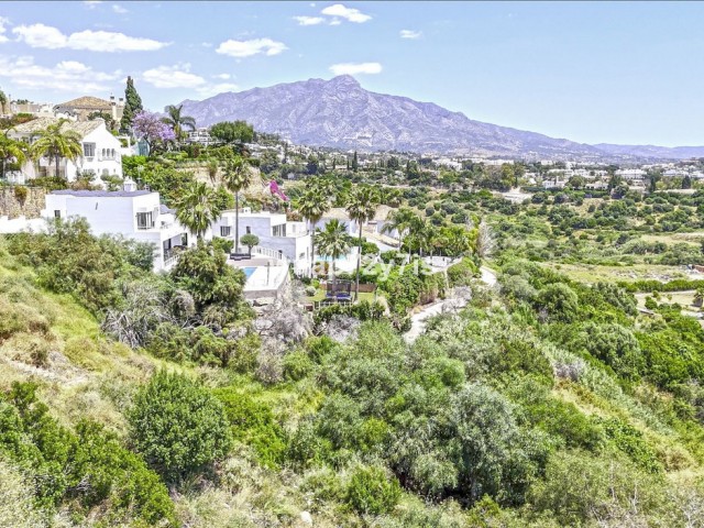 5 Makuuhuoneen Huvila Benahavís