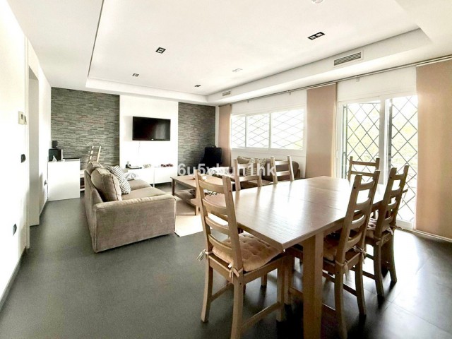 4 Soveroms Rekkehus i Torreblanca