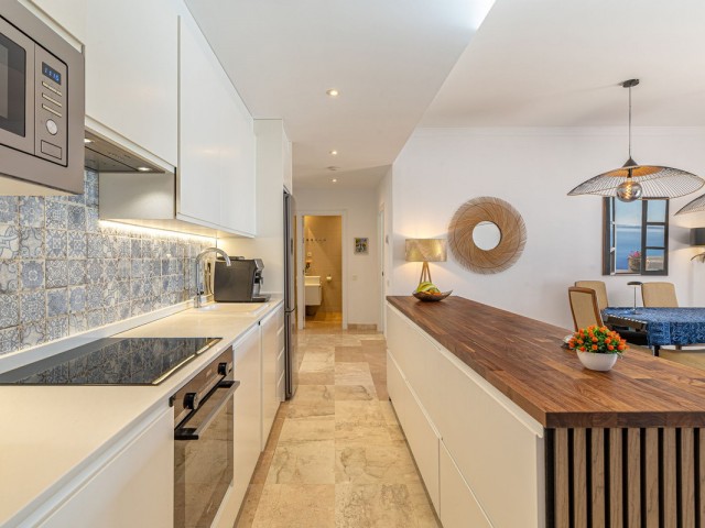 3 Bedrooms Apartment in Benahavís