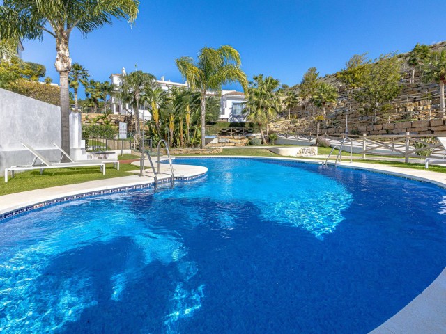 3 Bedrooms Apartment in Benahavís