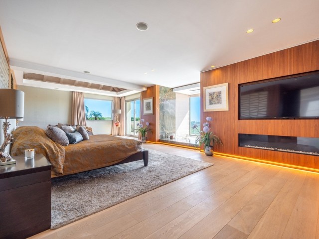 7 Makuuhuoneen Huvila Sotogrande