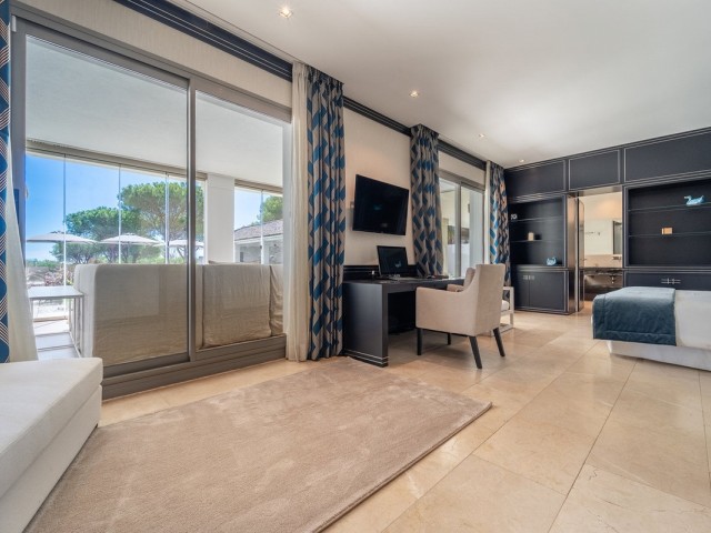 7 Makuuhuoneen Huvila Sotogrande