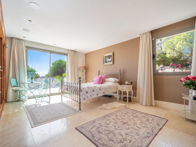 7 Makuuhuoneen Huvila Sotogrande