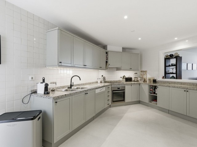 3 Schlafzimmer Apartment in Nueva Andalucía