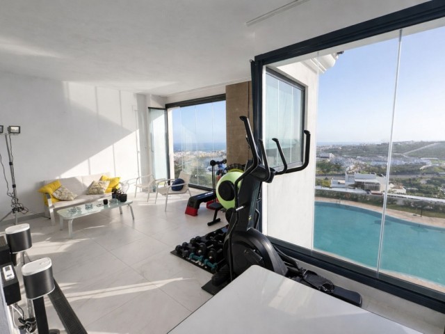 2 Schlafzimmer Apartment in Estepona