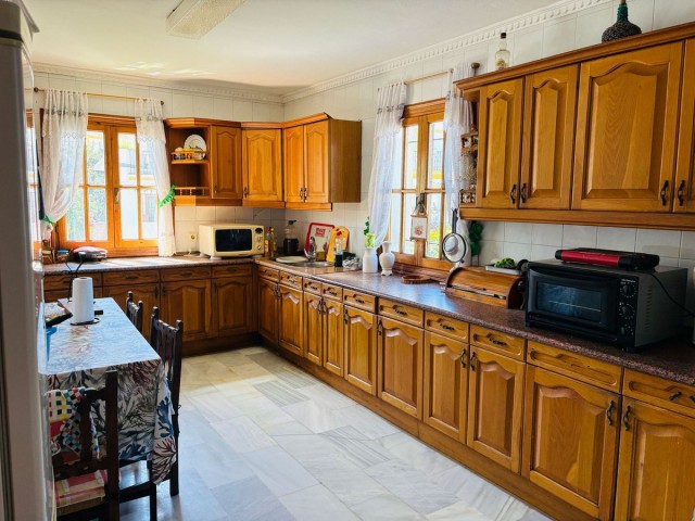 5 Sovrums Radhus i Estepona