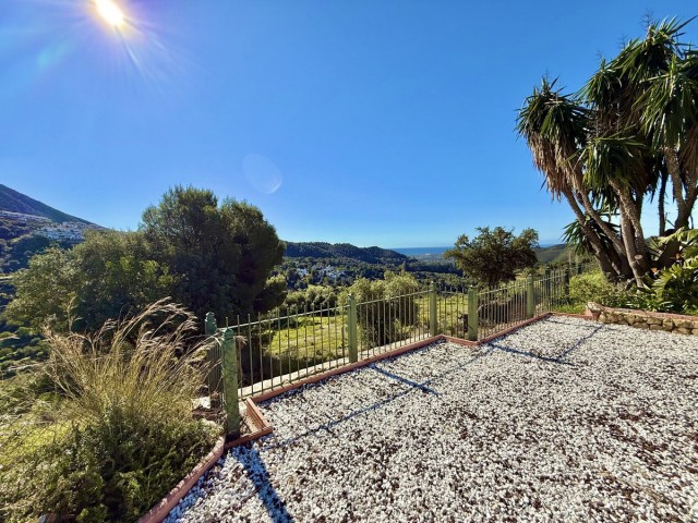 2 Makuuhuoneen Huvila Istán