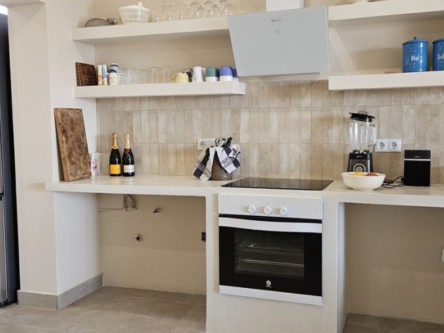 2 Bedrooms Townhouse in Calahonda