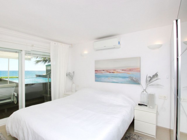 Appartement avec 4 Chambres  à Estepona