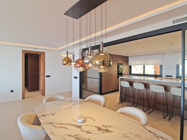 3 Schlafzimmer Apartment in Nueva Andalucía