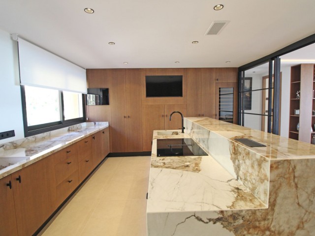 3 Schlafzimmer Apartment in Nueva Andalucía