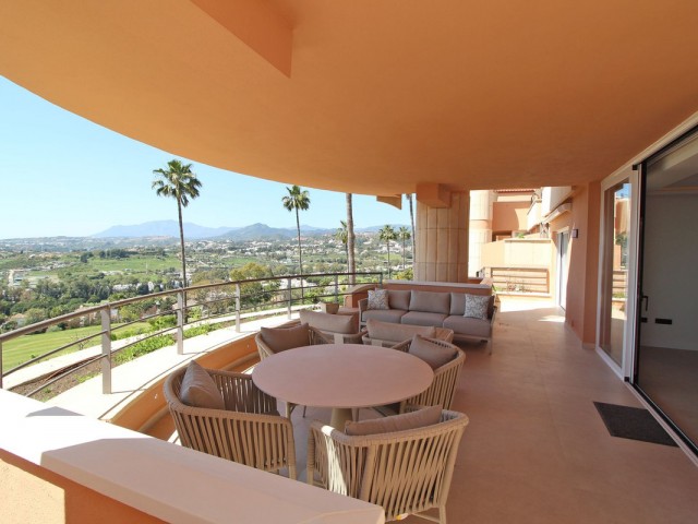 3 Schlafzimmer Apartment in Nueva Andalucía