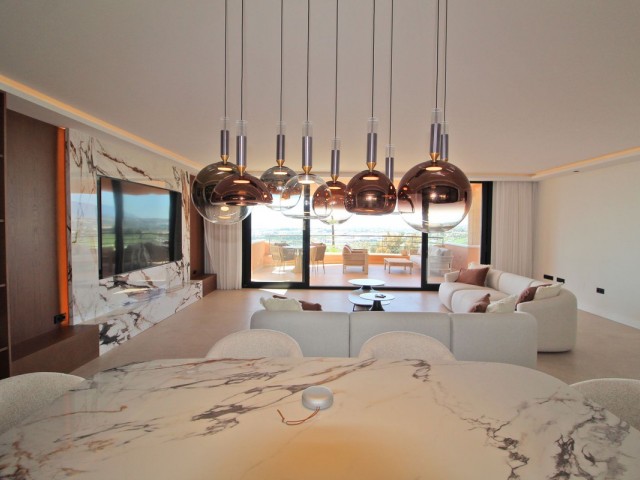 3 Schlafzimmer Apartment in Nueva Andalucía