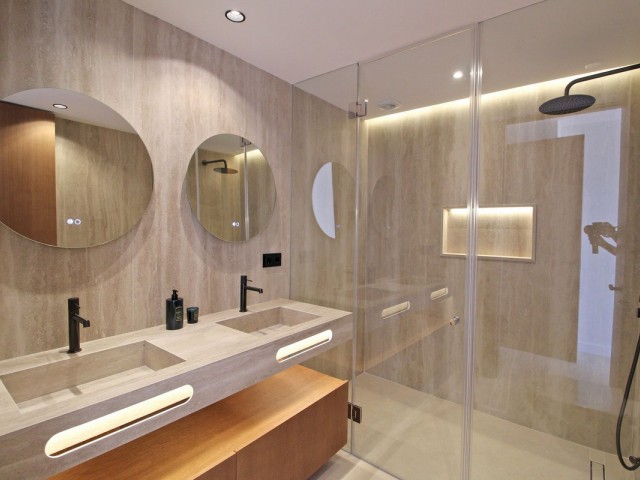 3 Schlafzimmer Apartment in Nueva Andalucía