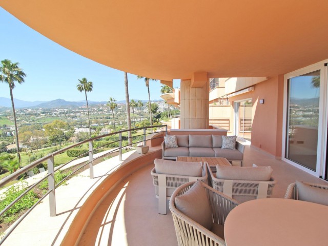 3 Schlafzimmer Apartment in Nueva Andalucía