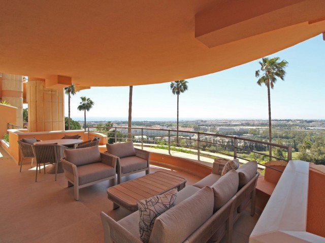 3 Schlafzimmer Apartment in Nueva Andalucía