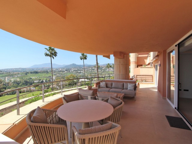 3 Schlafzimmer Apartment in Nueva Andalucía