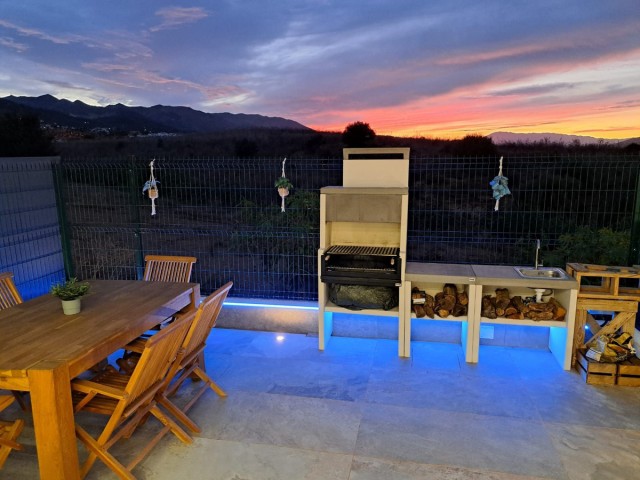 3 Makuuhuoneen Rivitalo Alhaurín de la Torre