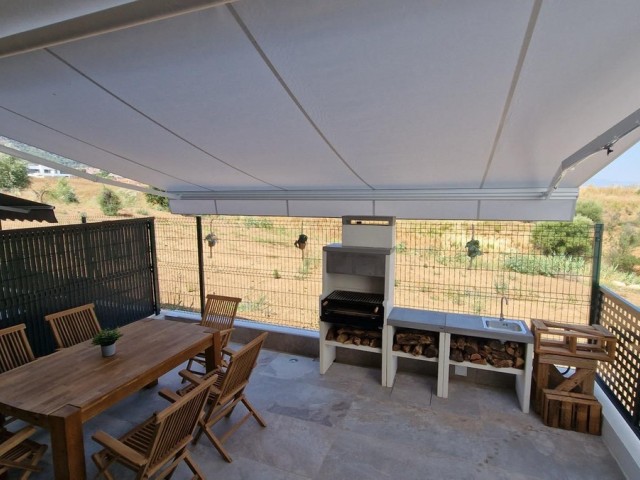 3 Makuuhuoneen Rivitalo Alhaurín de la Torre