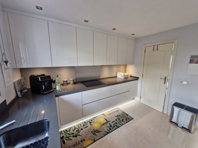 2 Slaapkamer Appartement in Calahonda