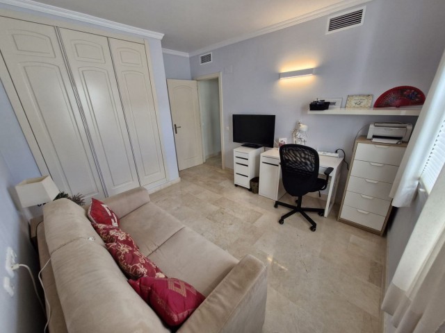 2 Slaapkamer Appartement in Calahonda