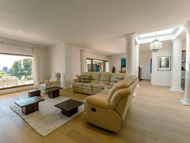 4 Soveroms Villa i Benahavís