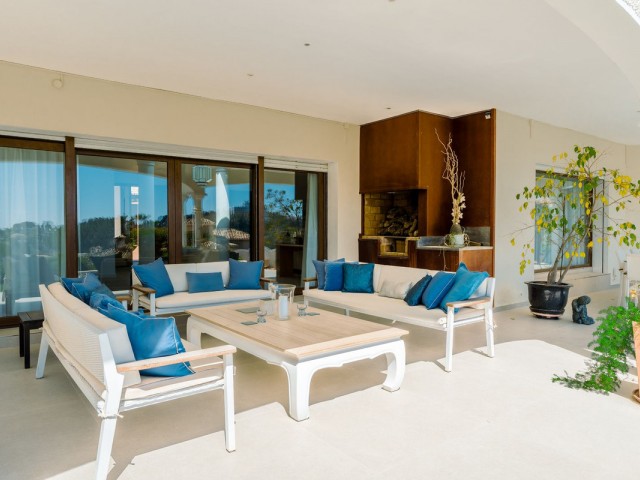 4 Soveroms Villa i Benahavís