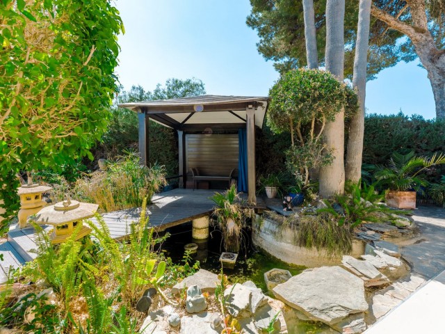 4 Makuuhuoneen Huvila Benahavís