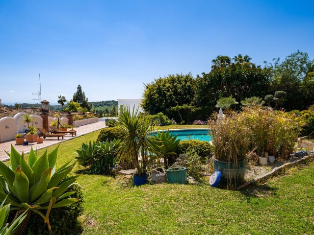 4 Makuuhuoneen Huvila Benahavís